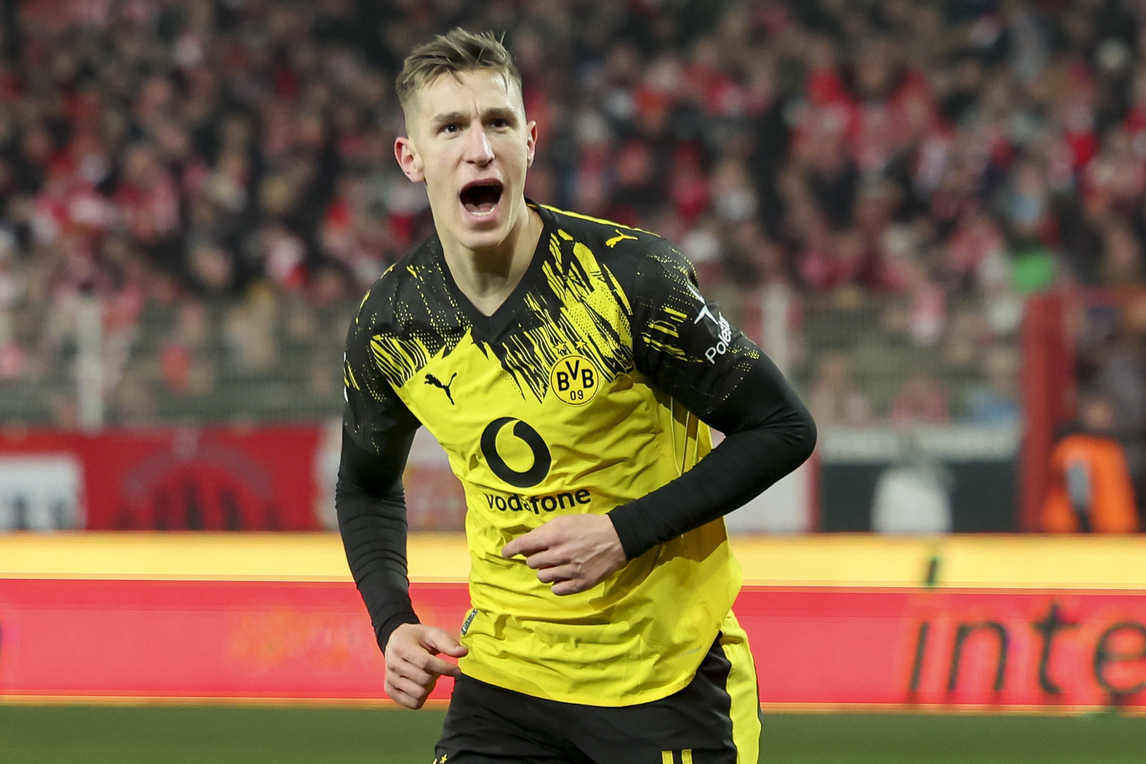 枪手错在哪？TA:凯帕的失误正是拉亚的擅长领域 该早上卡拉菲奥里